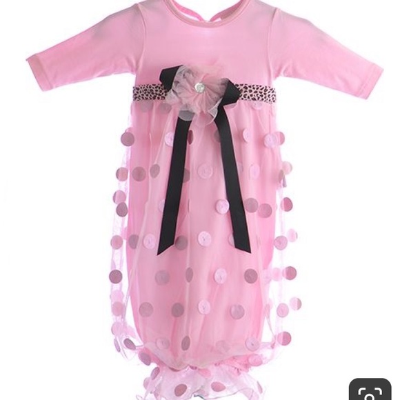 cachcach Other - Beautiful baby girl gown!